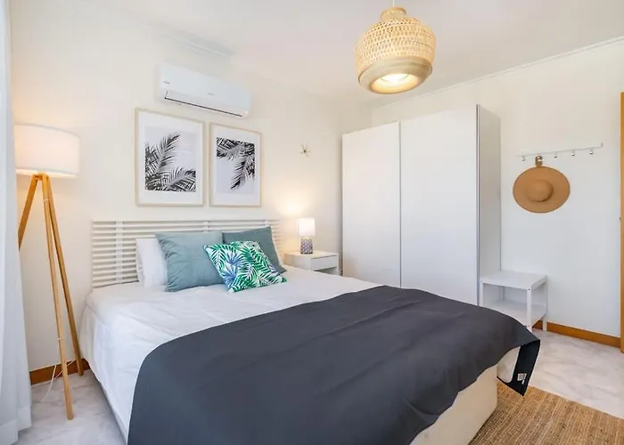 Rocha View Apartment Portimao